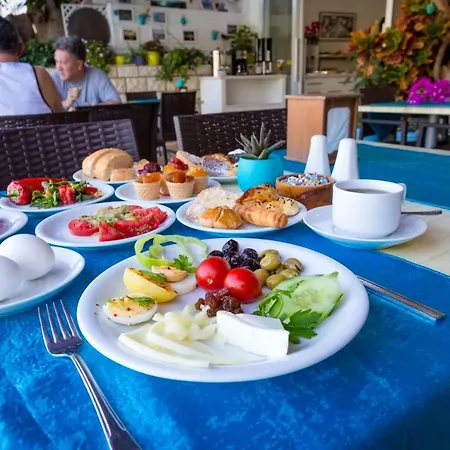 Koza Hotel 2*